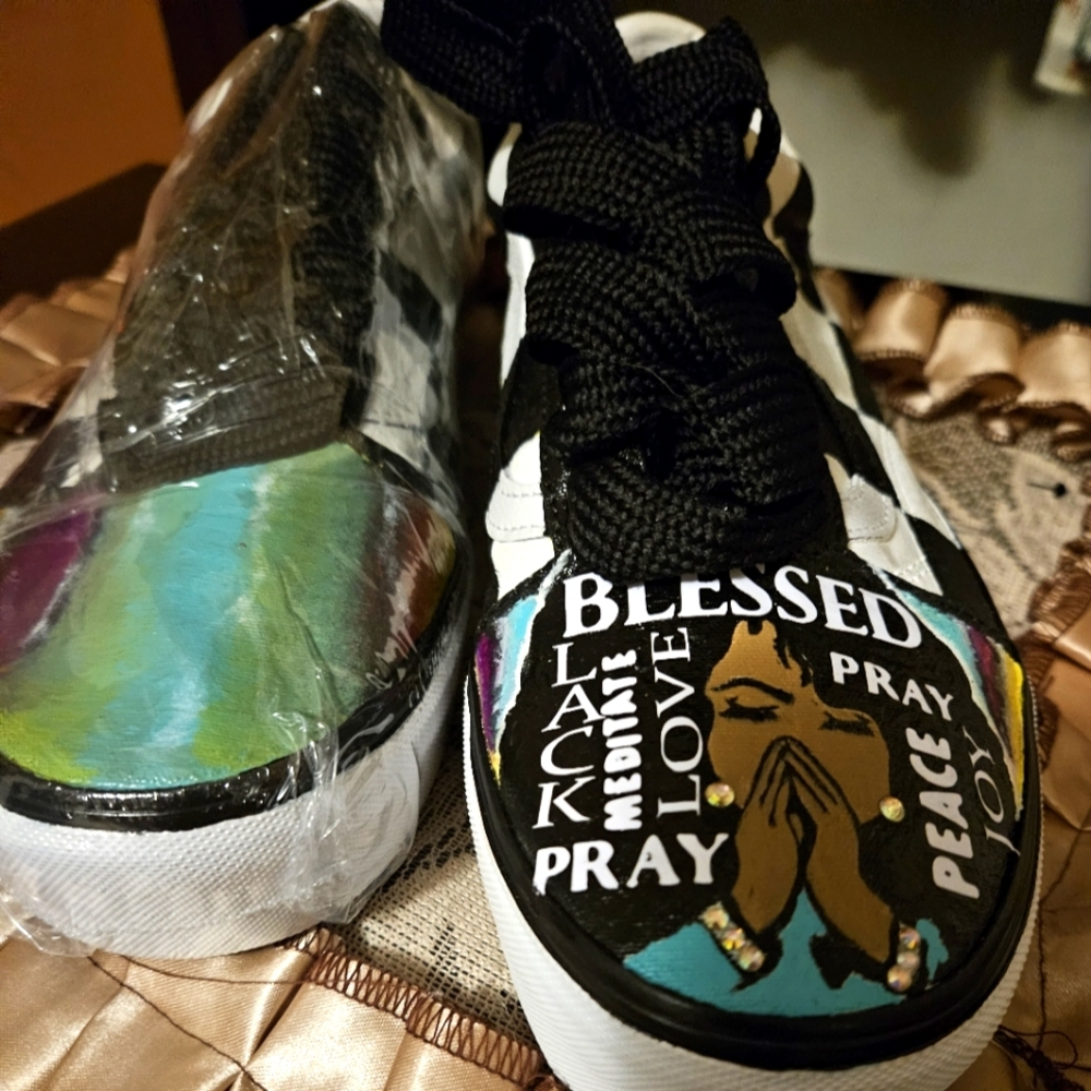 Vans custome made sneakers